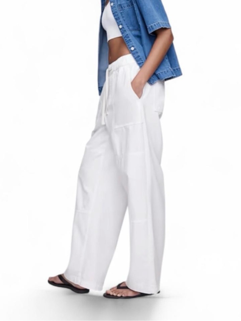 NWT White Gap High-waisted Wide Leg Pull-on
Cargo Denim Pants Drawstring Large